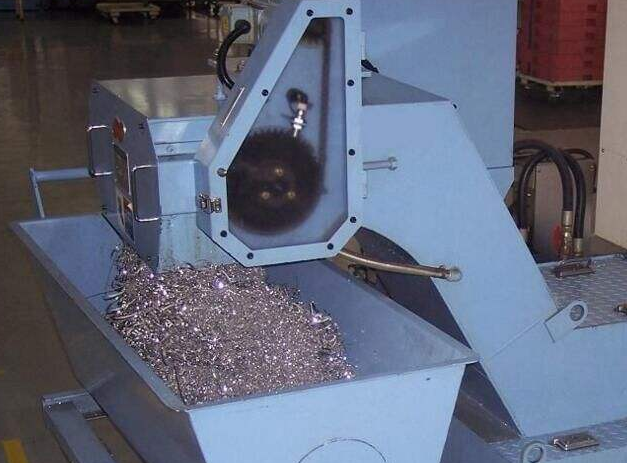 【兆恒機(jī)械】切削油過濾排屑的正確方式！
